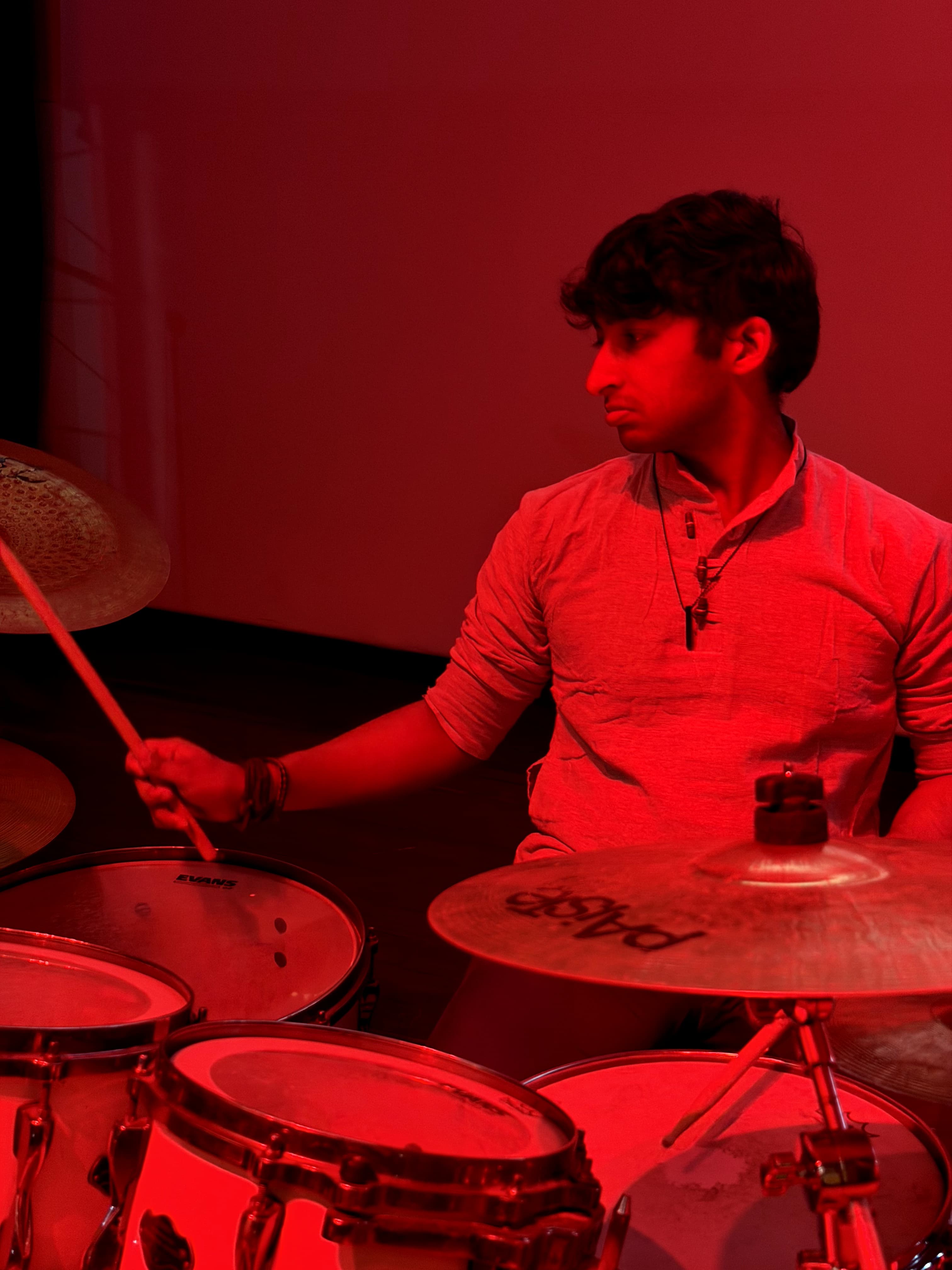 Arsh Bajaj - Professional Musician