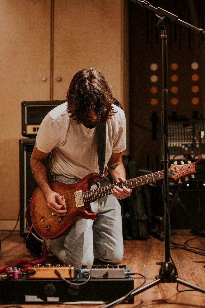 Guitarist Category Logo